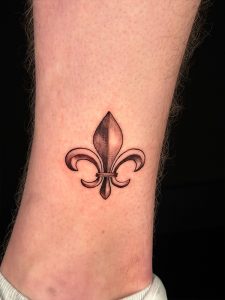 Fleur-de-Lis Friendship Tattoo small